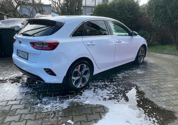 Kia Ceed cena 97000 przebieg: 49000, rok produkcji 2021 z Żywiec małe 106